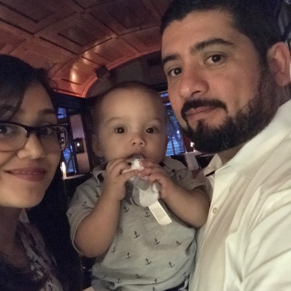 Meet your Posher, Cindy’s fashionfinds - Picture 8 of 8